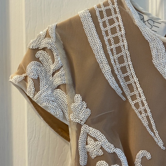 Dress with white sequins - Picture 4 of 6